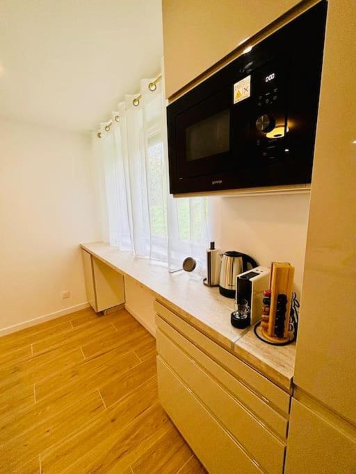 Joli Appartement Renove Incluant Parking A 10 Min De Paris Nanterre Zewnętrze zdjęcie